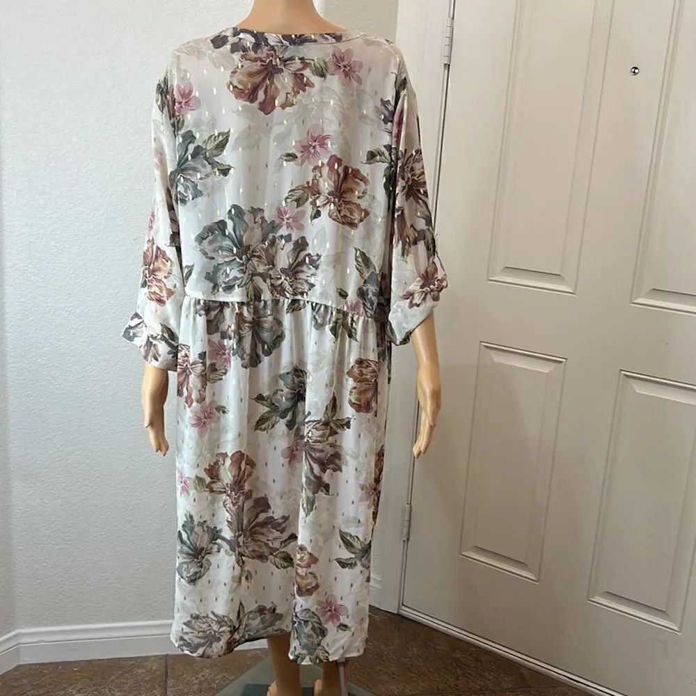 Torrid Sz 4 Tunic Top V Neck 3/4 Roll Up Sleeve High Low Floral Sheer Cover Up - Picture 5 of 10